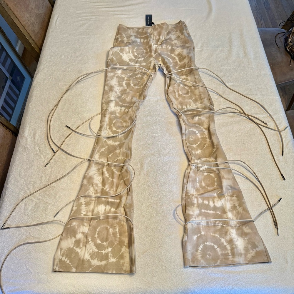 ❤️ Maniere de Voir Tan Printed Tie Up Dye High Waisted Flared Legging Pants 6 - Picture 6 of 15
